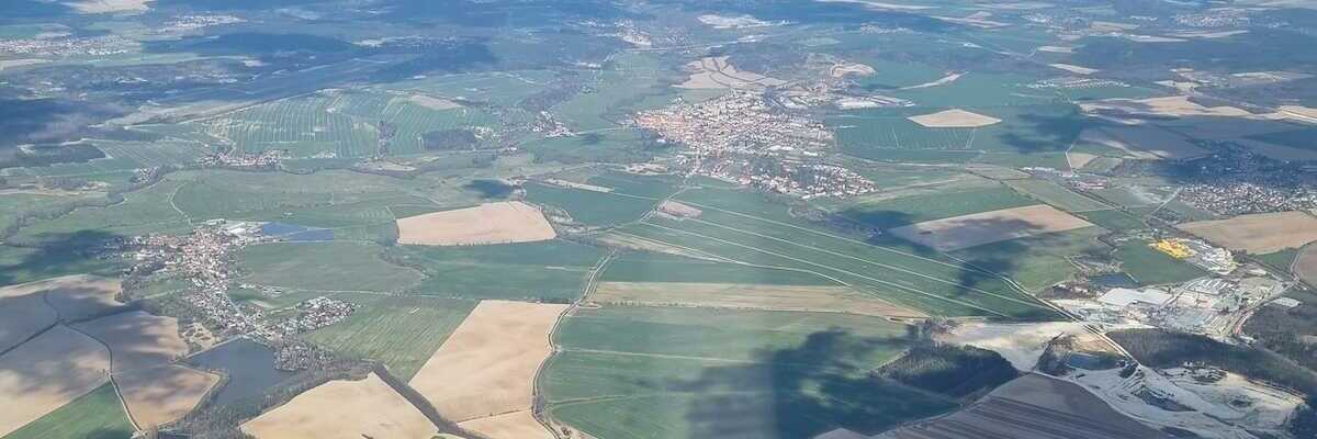 Flugwegposition um 12:22:04: Aufgenommen in der Nähe von Okres Plzeň-jih, Tschechien in 1759 Meter